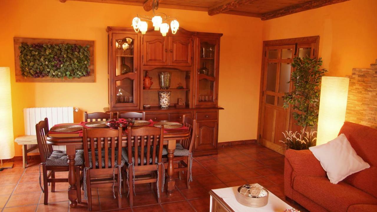 La Casa De La Abuela Mari Villa Trescasas Buitenkant foto